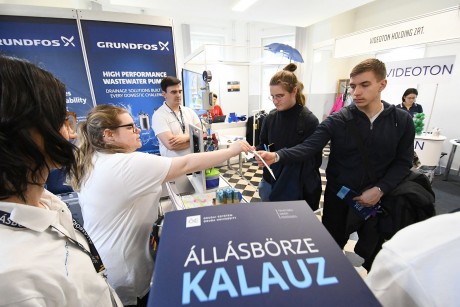 Állásbörze az Óbudai Egyetem Alba Regia Műszaki Karán